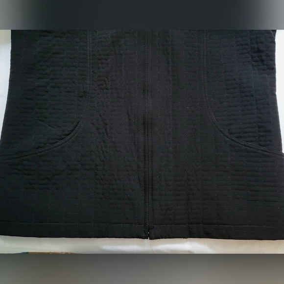 ESPRIT Quilted Jacket with Hood Full Zip Black Size Small - Picture 6 of 10